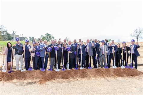 Northwestern University Breaks Ground on State-of-the-Art Research Complex