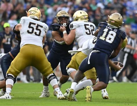 Notre Dame's offense was more efficient in the first half.