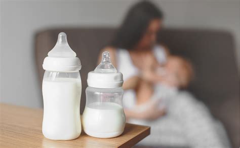 Nursing vs Bottle Feeding Breast Milk: A Comprehensive Guide