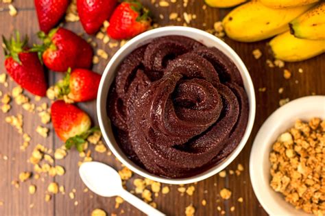 O Açaí: Um Superalimento Tropical Rico em Benefícios para a Sua Saúde