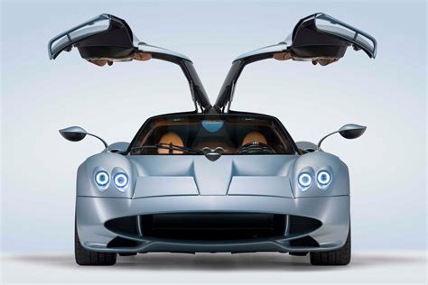 O Pagani 777: Um Hipercarro Exclusivo com Desempenho Inigualável