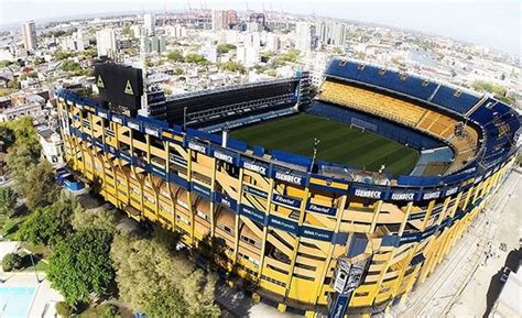 O Templo do Futebol: Estádio Alberto J. Armando, a Casa da Paixão Azul e Ouro