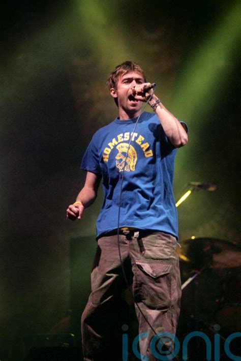 Oasis Support Acts: A Guide to the Best Bands of the Britpop Era