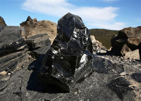 Obsidian: A Geological Wonder