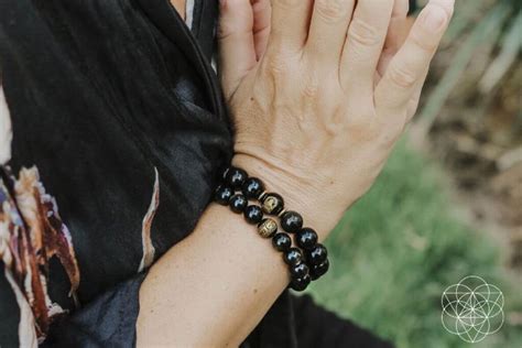 Obsidian Bracelet Meaning: Discover the 10 Vital Truths