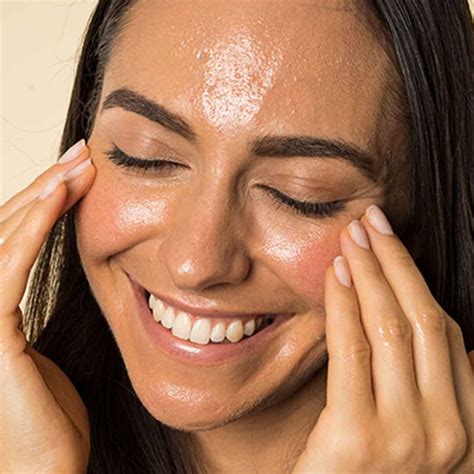 Oily Skin: