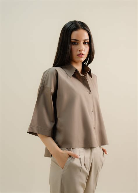 Olive Button Up Shirt: A Timeless and Versatile Wardrobe Essential