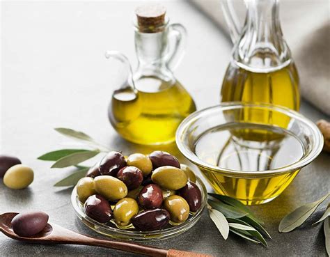 Olive Oil: A Mediterranean Elixir for Lustrous Locks