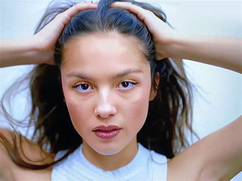 Olivia Rodrigo: A Guide to Heartbreak, Healing, and Personal Growth