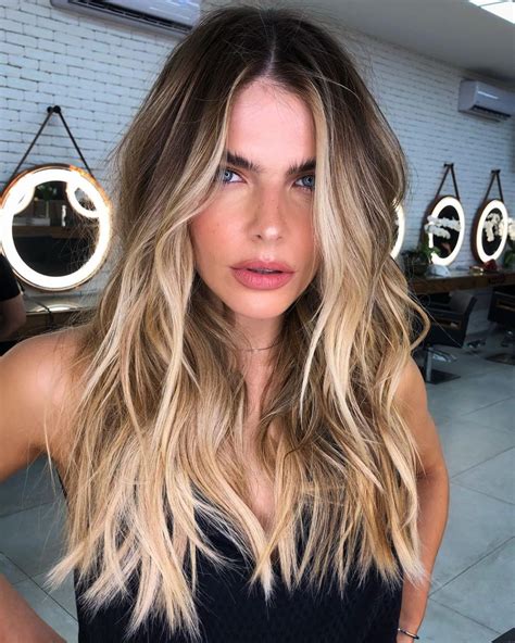 Ombré Blonde Color: 2023's Top Hair Trend