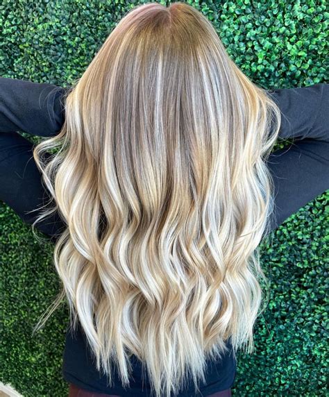 Ombre Balayage Hair: The Art of Seamless Color Transitions