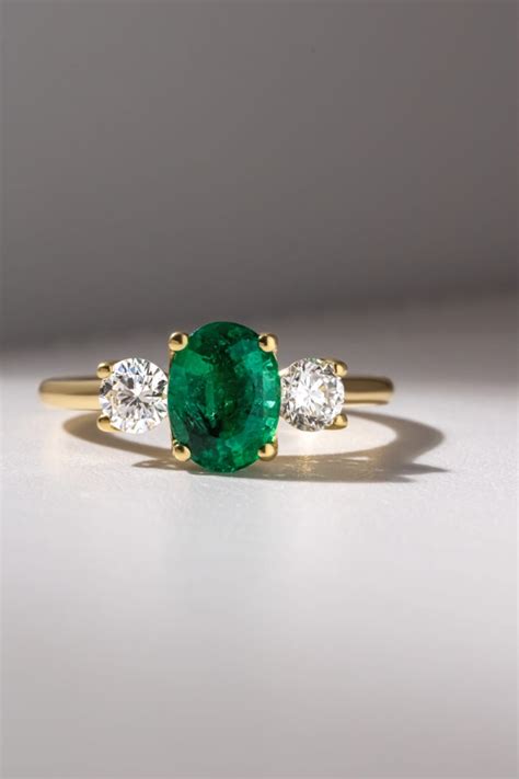 Onyx Green Meaning: Unraveling the Enigmatic Emerald Gem