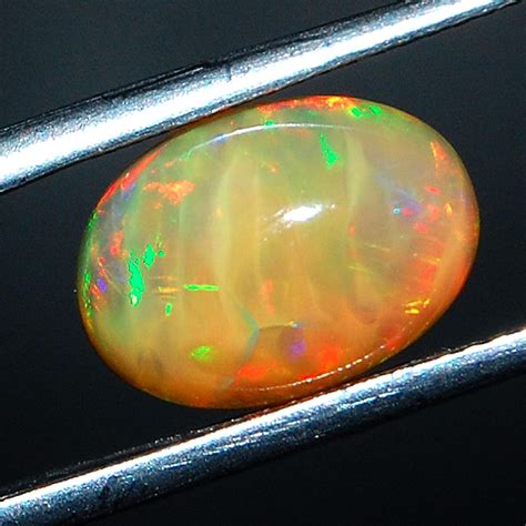 Opal: The Gemstone of Play and Color