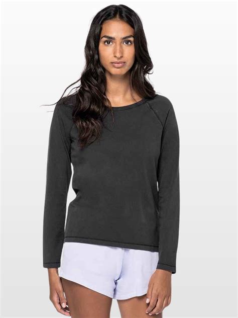 Organic Cotton Long Sleeve T-Shirts: A Sustainable and Style-Conscious Choice