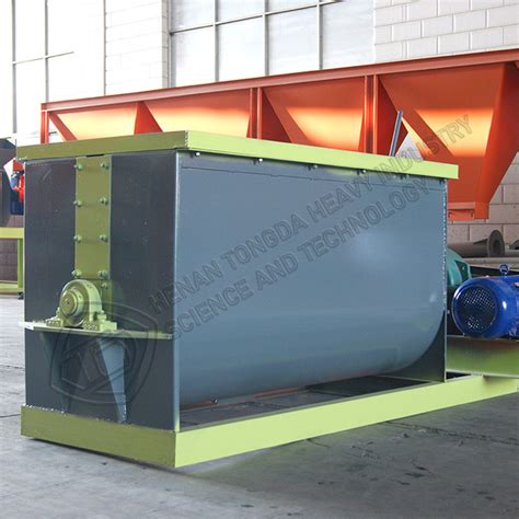 Organic Manure Mixing Machine: Animal Mixer Blender for Effective Waste Management