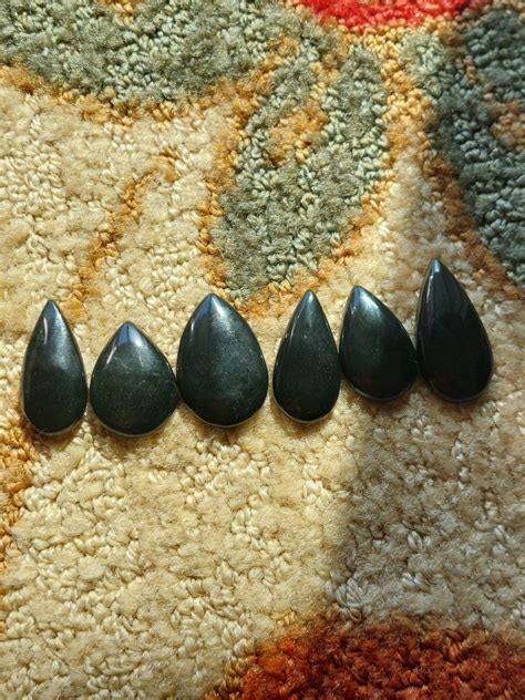 Origin and Composition of Black Nephrite Jade