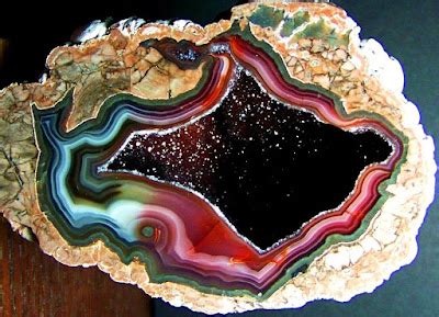 Origin and Formation of Mexican Geodes