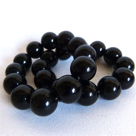 Origin and History of Obsidian Bracelets