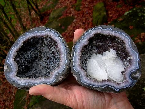 Origins of Mexican Geodes