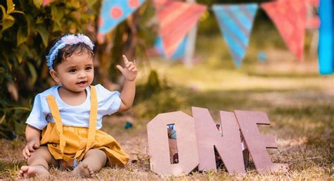 Outfits for a Memorable First Birthday Celebration: A Guide to Dressing Your Little Superstar