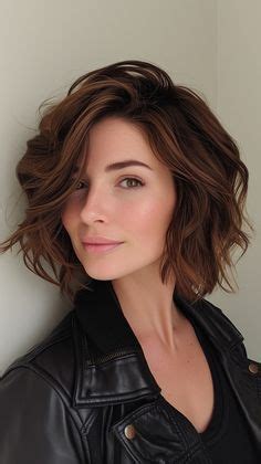 Oval Face Bob Haircuts: 35+ Flawless Styles for Perfect Framing