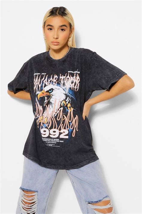 Oversized Band T-Shirts: A Timeless Fashion Staple