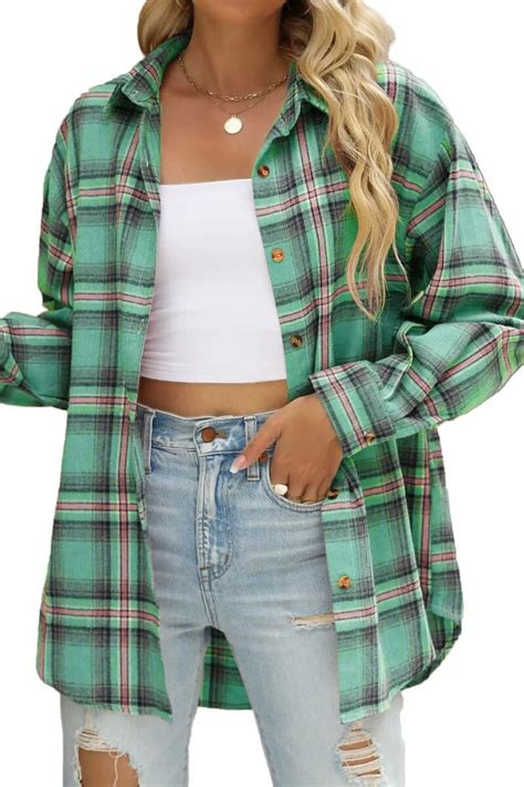 Oversized Flannel Shirts: The Ultimate Comfort Statement