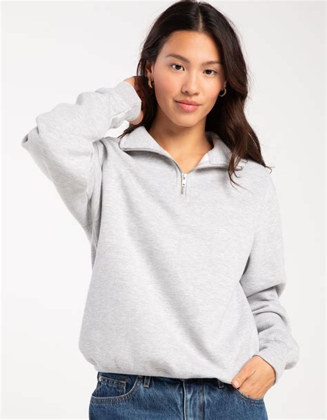 Oversized Sweatshirt Zip: A Versatile Wardrobe Staple for Comfort and Style