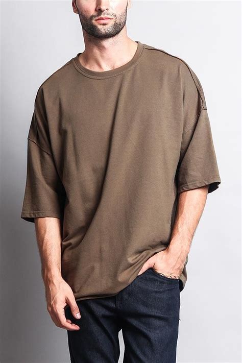 Oversized T-Shirts: The Perfect Blend of Comfort and Style for Men