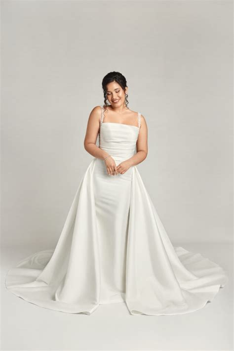 Overskirt Wedding Dress: A Timeless Elegance