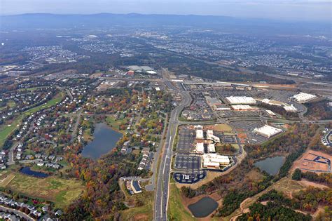 Overview of Virginia Gateway, Gainesville, VA