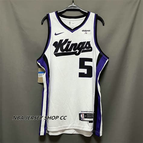 Own the Legacy: De'Aaron Fox Jersey - 2023