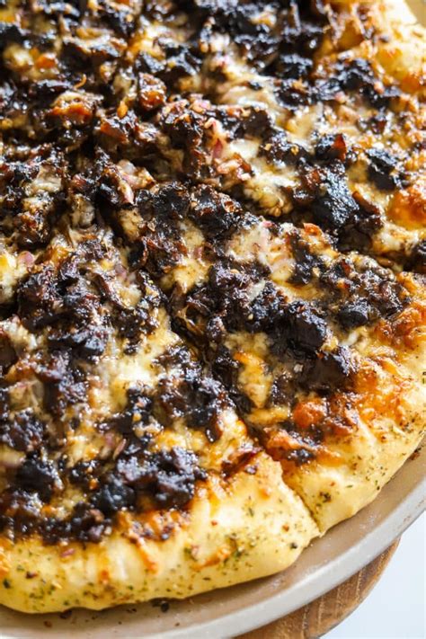 Oxtails Pizza Near Me: The Ultimate Guide to Savor This Delectable Dish