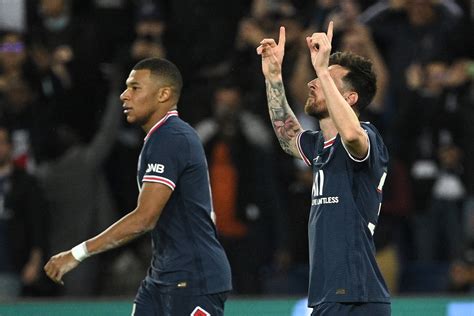 PSG x Le Havre AC: Um Duelo de Gigantes do Futebol Francês