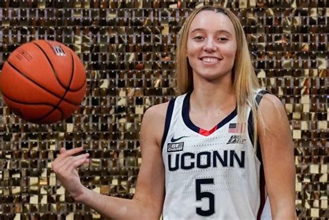 Paige Bueckers Jersey: The Complete Guide