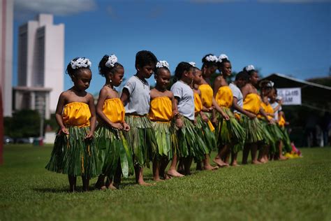 Palauans born before Palau became independent in 1994