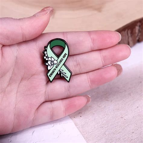 Palestine Colors Ribbon Pin: A Symbol of Resilience and Hope