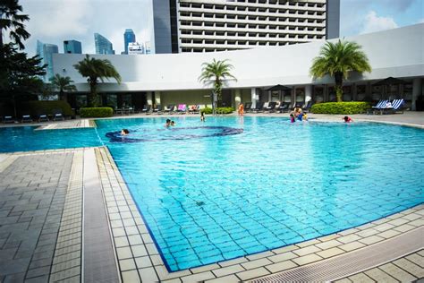 Pan Pacific Hotel Singapore: 10,000+ Reasons to Stay for the Swimming Pool