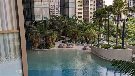 Pan Pacific Hotel Singapore Swimming Pool: A Tropical Oasis in the Heart of the City