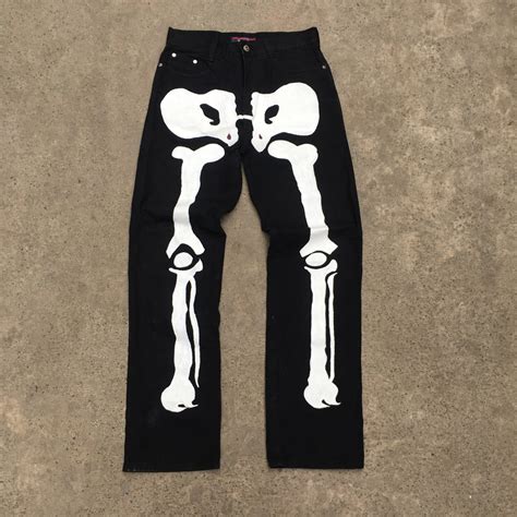 Pants Skeletons: A Haunting Innovation in Gaming