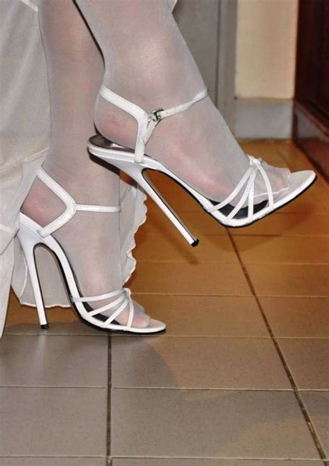 Pantyhose to Wear with Sandals: A Guide to Sheer Perfection