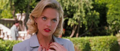 Parent Trap: Emma Thompson Shines in Delightful Remake of Classic Film