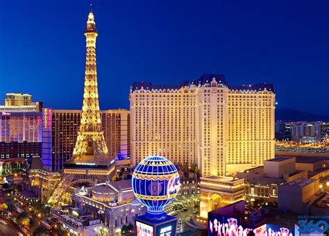 Paris Hotel Casino: O Encanto de Paris no Coração de Las Vegas