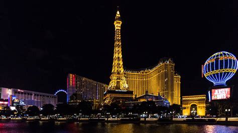 Paris Hotel e Casino: Um Guia Completo para Se Hospedar e Jogar em Las Vegas