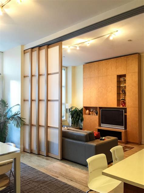 Partitioning the Living Room: Dividing Space for Functionality and Style