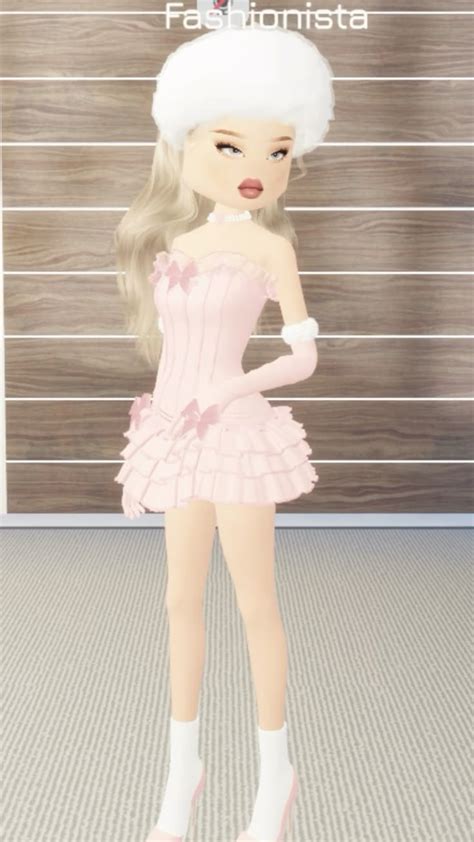 Party Dresses to Impress in Roblox