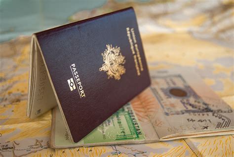 Passaporte e visto