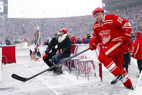 Pavel Datsyuk: The Maestro of Hockey