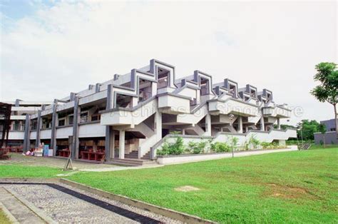 Peck San Theng Columbarium: A Haven for the Departed in Singapore