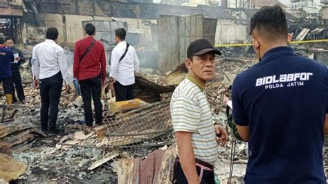 Pedagang dan Masyarakat Kehilangan Mata Pencaharian Akibat Kebakaran Pasar Gombong